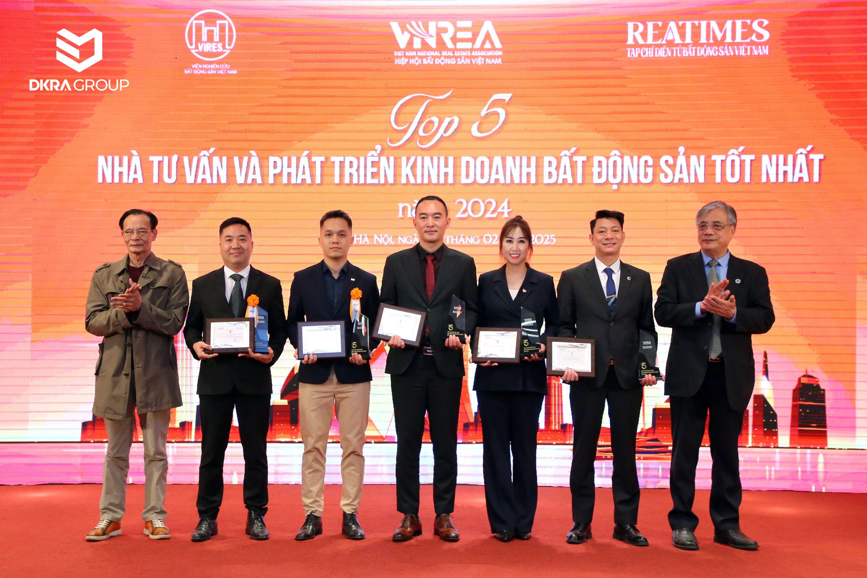 DKRA GROUP ĐÓN NHẬN GIẢI THƯỞNG  “TOP 5 NHÀ TƯ VẤN & PHÁT TRIỂN KINH DOANH BẤT ĐỘNG SẢN TỐT NHẤT NĂM 2024”